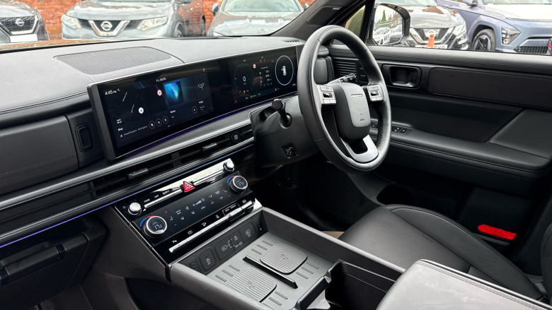 Hyundai SANTA FE 1.6 TGDi Plug-in Hybrid Calligraphy 5dr 4WD Auto Estate